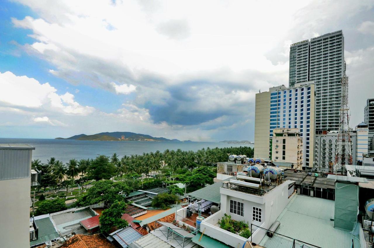 Apollo Hotel Nha Trang Beach Екстериор снимка